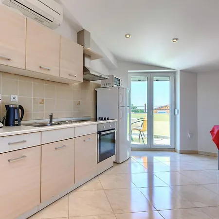 Apartamento Rajic-4 By Interhome Poreč